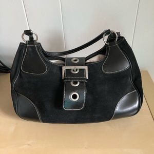 🚨FINAL SALE 🚨Vanilla Paris suede shoulder bag